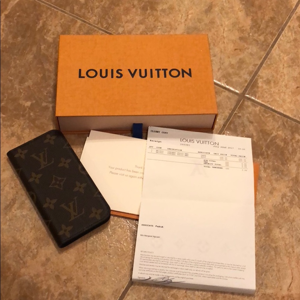 Louis Vuitton iPhone 7 Folio case